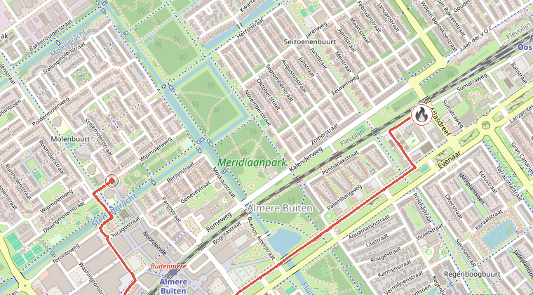 Kaart van de omgeving van de melding, met de kazerne die is gealarmeerd