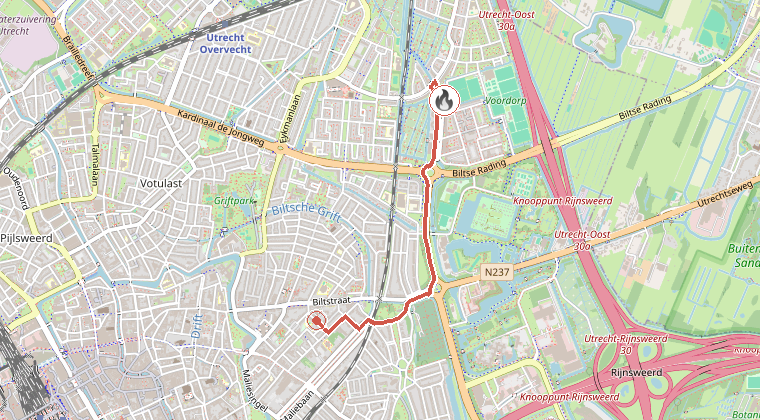 Kaart van de omgeving van de melding, met de kazerne die is gealarmeerd