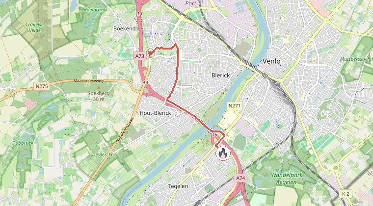 Kaart van de omgeving van de melding, met de kazerne die is gealarmeerd