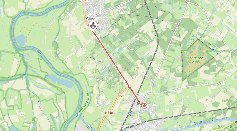 Kaart van de omgeving van de melding, met de kazerne die is gealarmeerd