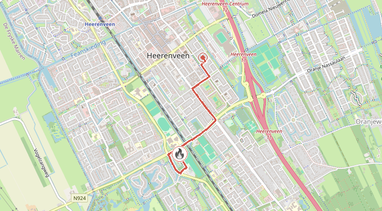 Kaart van de omgeving van de melding, met de kazerne die is gealarmeerd