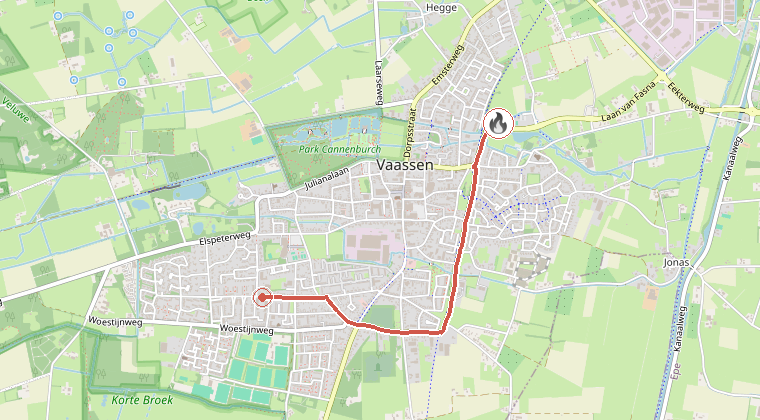 Kaart van de omgeving van de melding, met de kazerne die is gealarmeerd