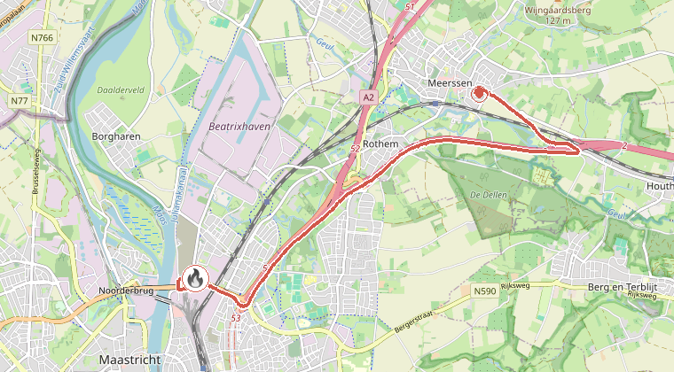 Kaart van de omgeving van de melding, met de kazerne die is gealarmeerd