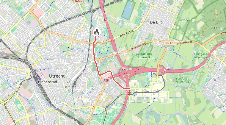 Kaart van de omgeving van de melding, met de kazerne die is gealarmeerd