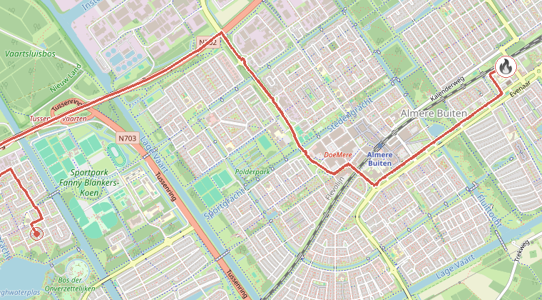 Kaart van de omgeving van de melding, met de kazerne die is gealarmeerd