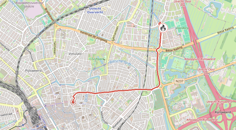 Kaart van de omgeving van de melding, met de kazerne die is gealarmeerd