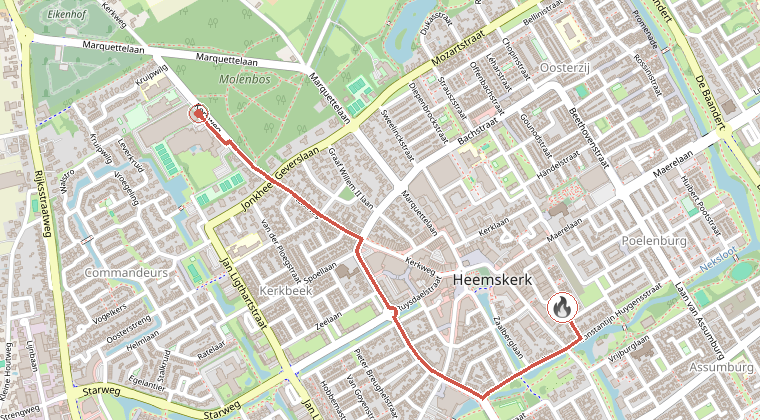Kaart van de omgeving van de melding, met de kazerne die is gealarmeerd
